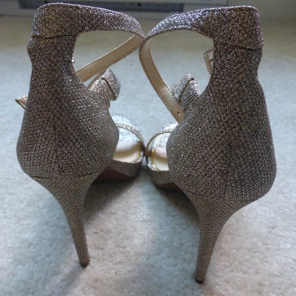 JESSICA SIMPSON gold glitter sparkle strappy heels - NWOT! - Picture 12 of 14